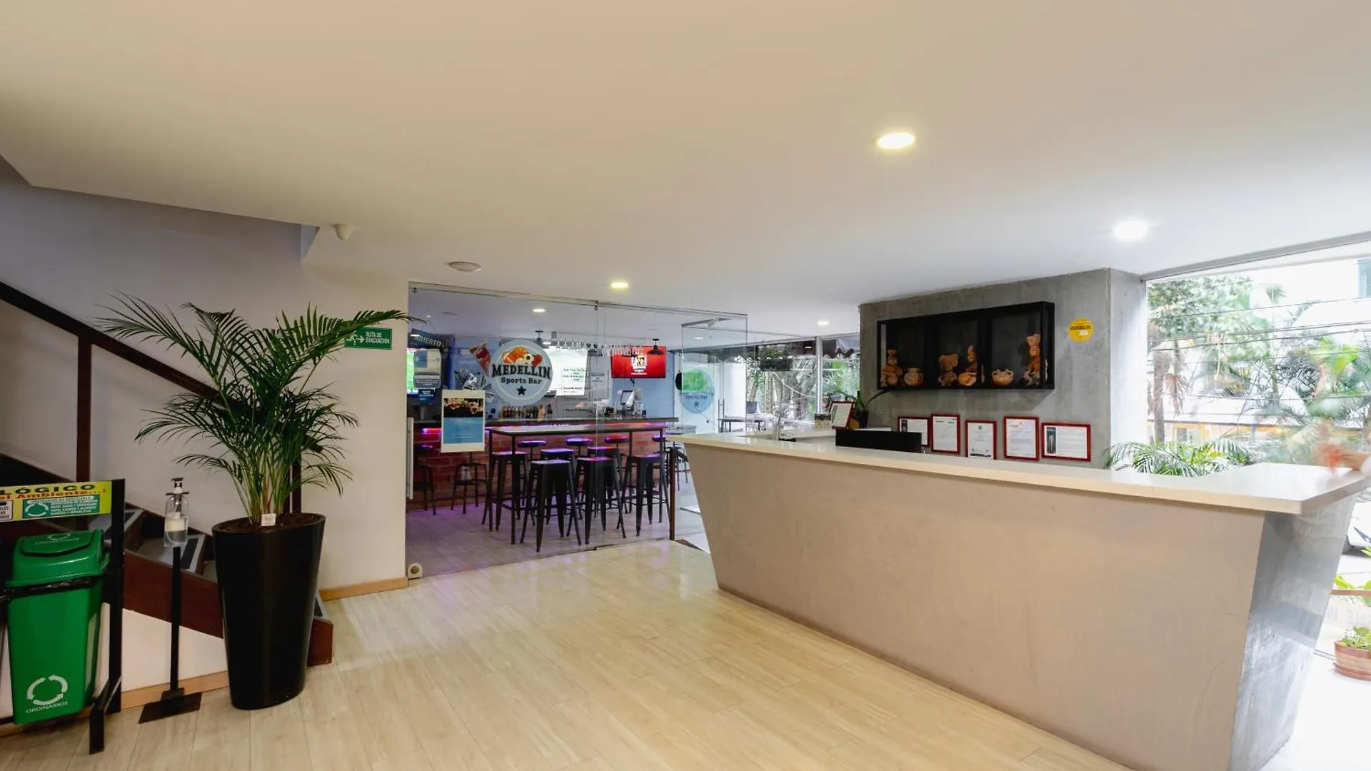 New Comfortable Laureles Apartment Great Location! Medellin