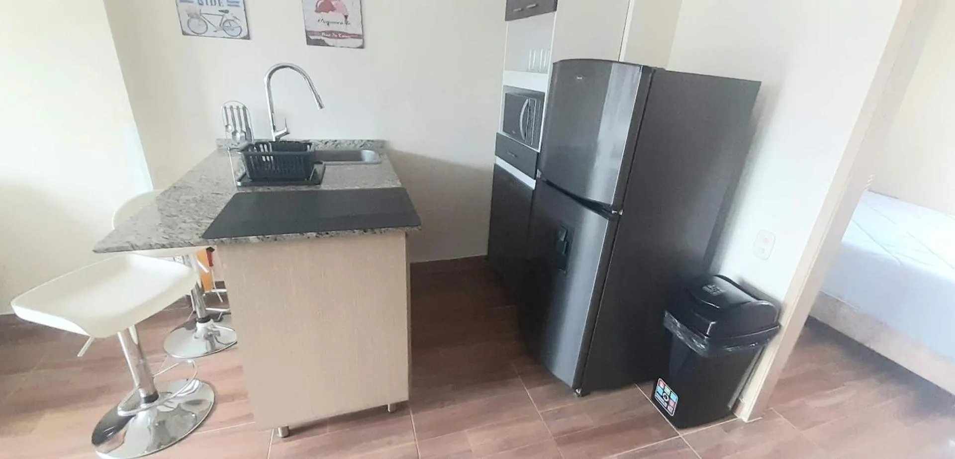 New Comfortable Laureles Apartment Great Location! Medellin 0*,